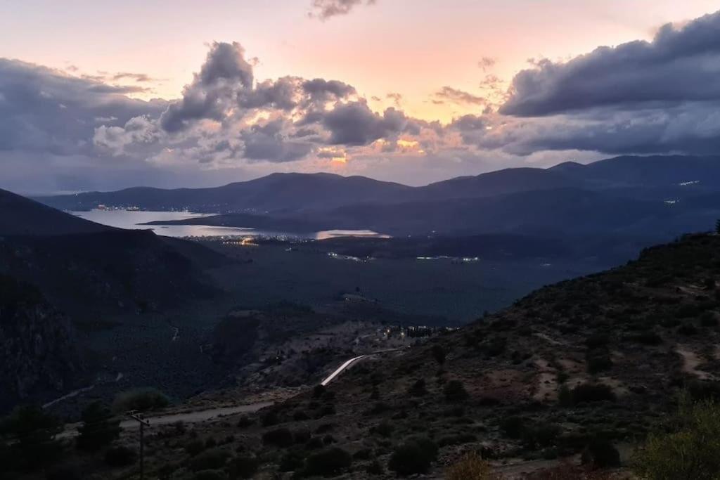 'Ηδιστον,Delphi Lejlighed Eksteriør billede